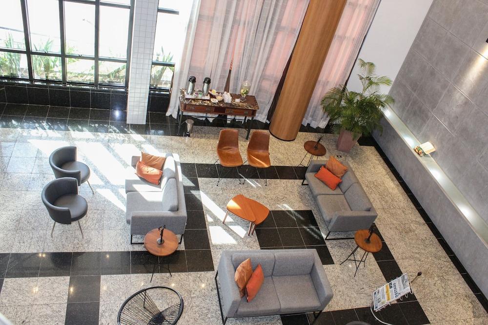 Abbeville Torre I - Torre Ii 酒店 3*